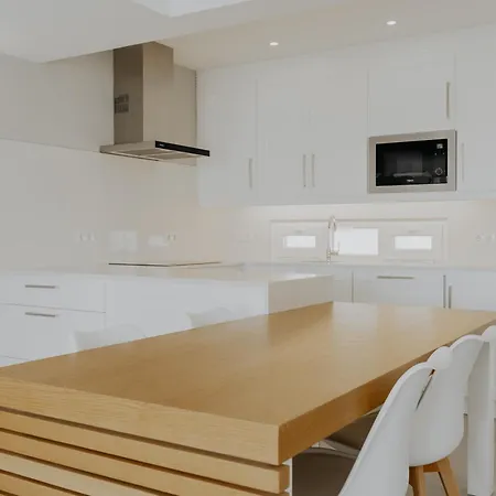 Mupa Apartment *